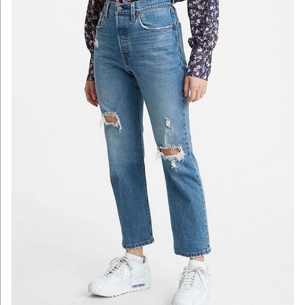 Levi’s 501 Straight Leg Cropped Jeans